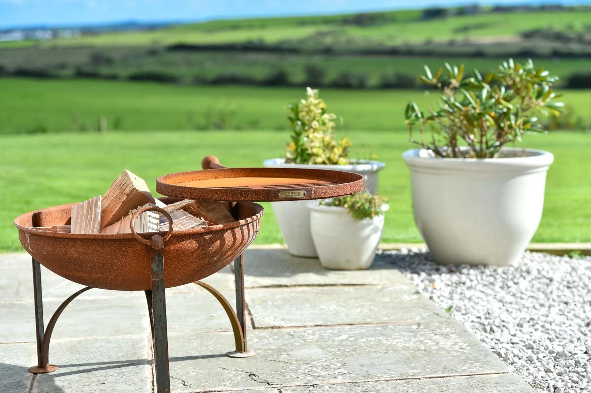 Ty Carmel - Carmel House Villa Llannerch-y-medd Bagian luar foto